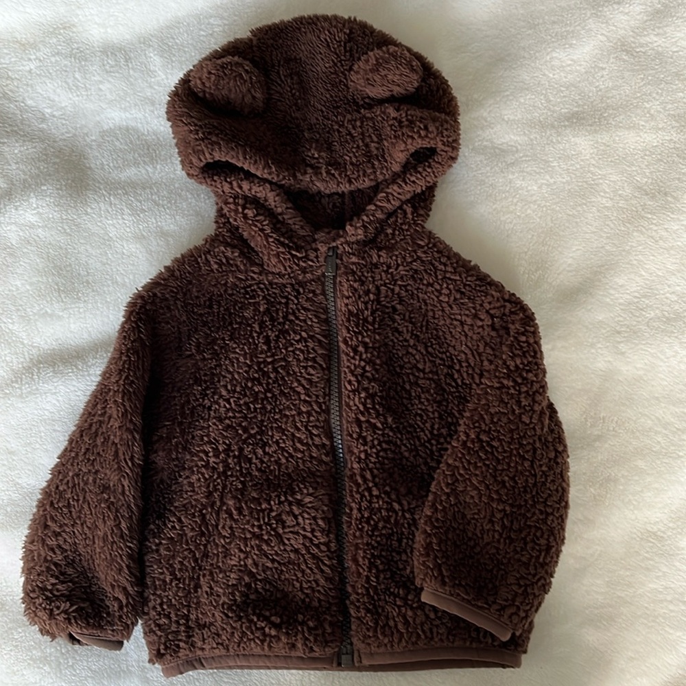 Adorable Old navy brown hooded teddy fleece with ears. Lightly worn